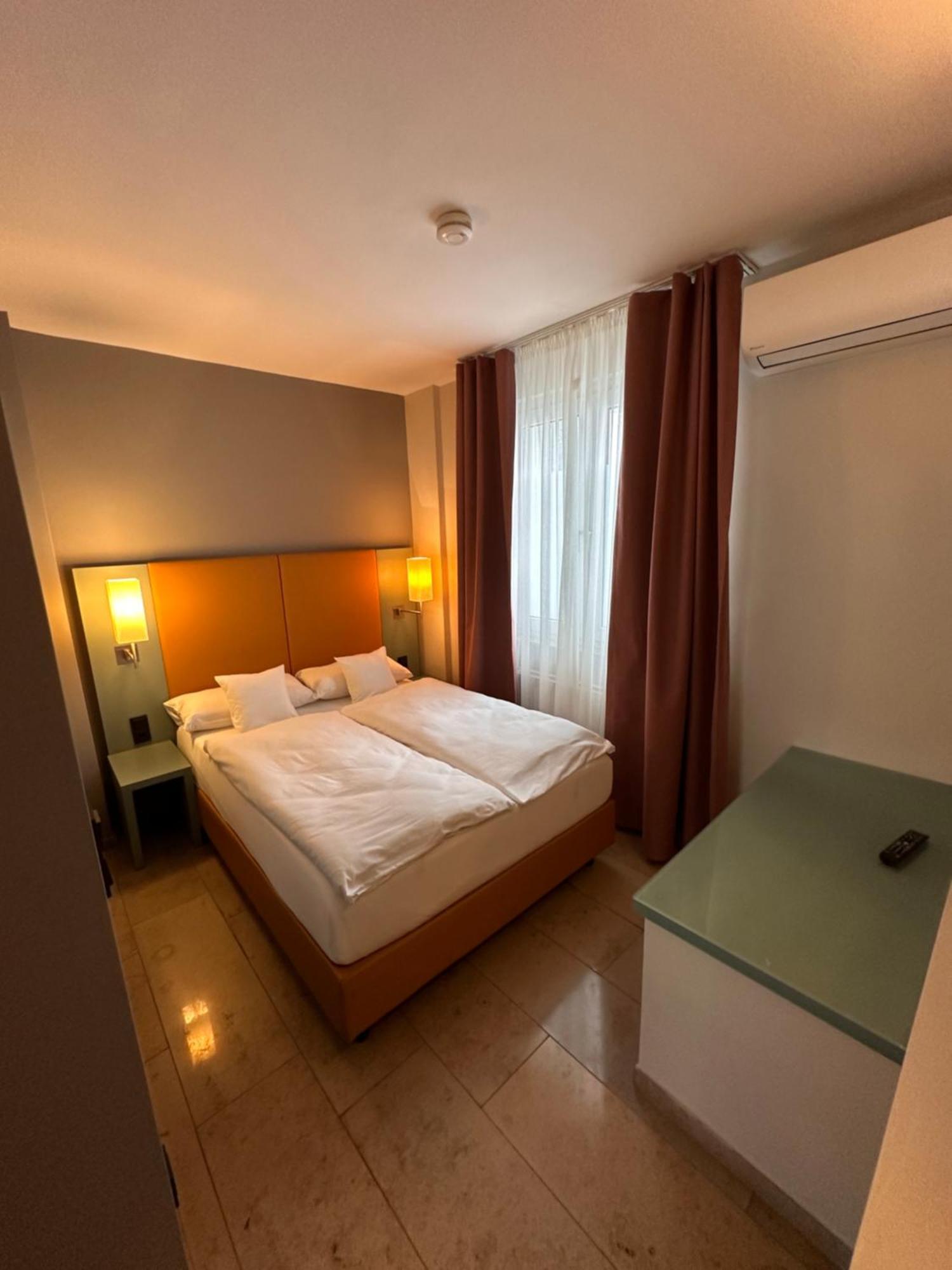 Devin Art Hotel Düsseldorf Dış mekan fotoğraf